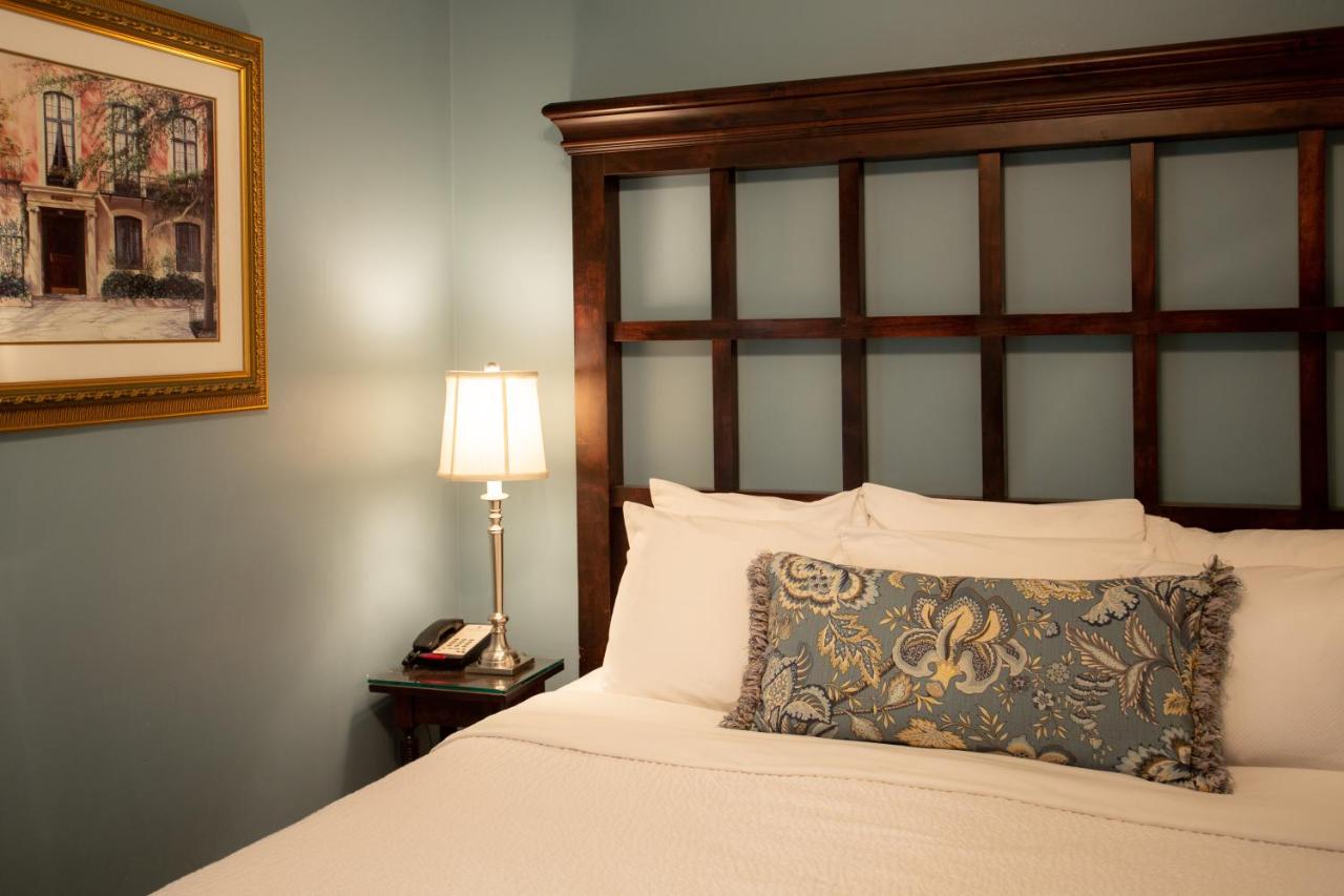 Courtyard Suite at The Marshall House, Historic Inns of Savannah