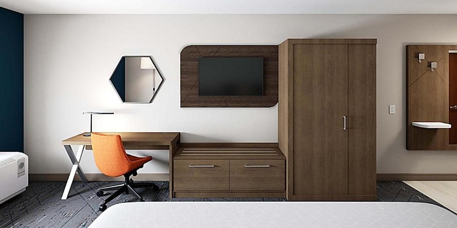 Queen Room with Two Queen Beds - Hearing Accessible/Non-Smoking at Holiday Inn Express & Suites Charlottesville by IHG