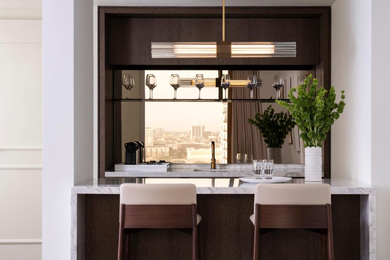 Accessible State One Bedroom King Suite at Four Seasons Hotel Houston