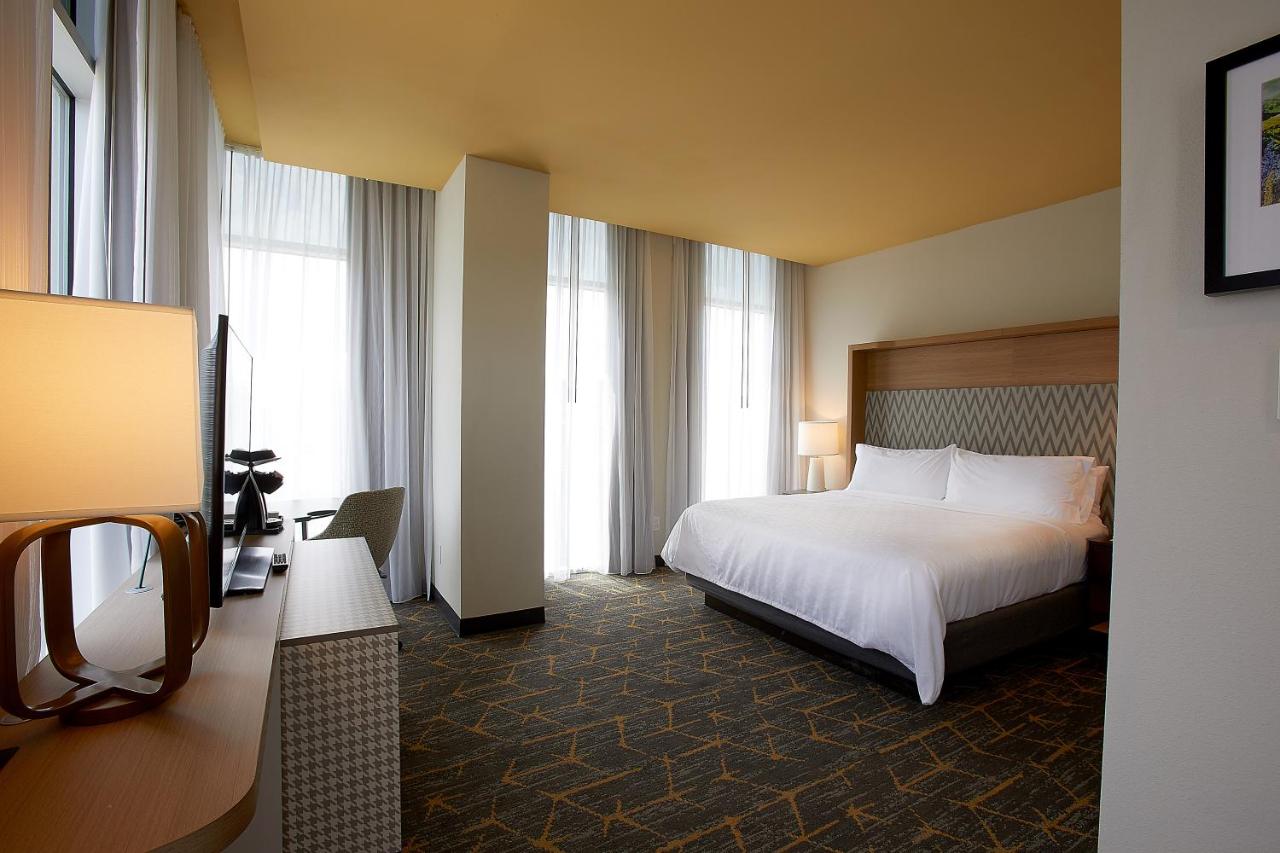 Premium King Room at Holiday Inn Louisville Downtown by IHG