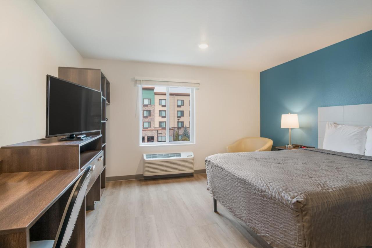 King Suite with Sofa Bed - Accessible/Non Smoking at WoodSpring Suites Broomfield-Westminster