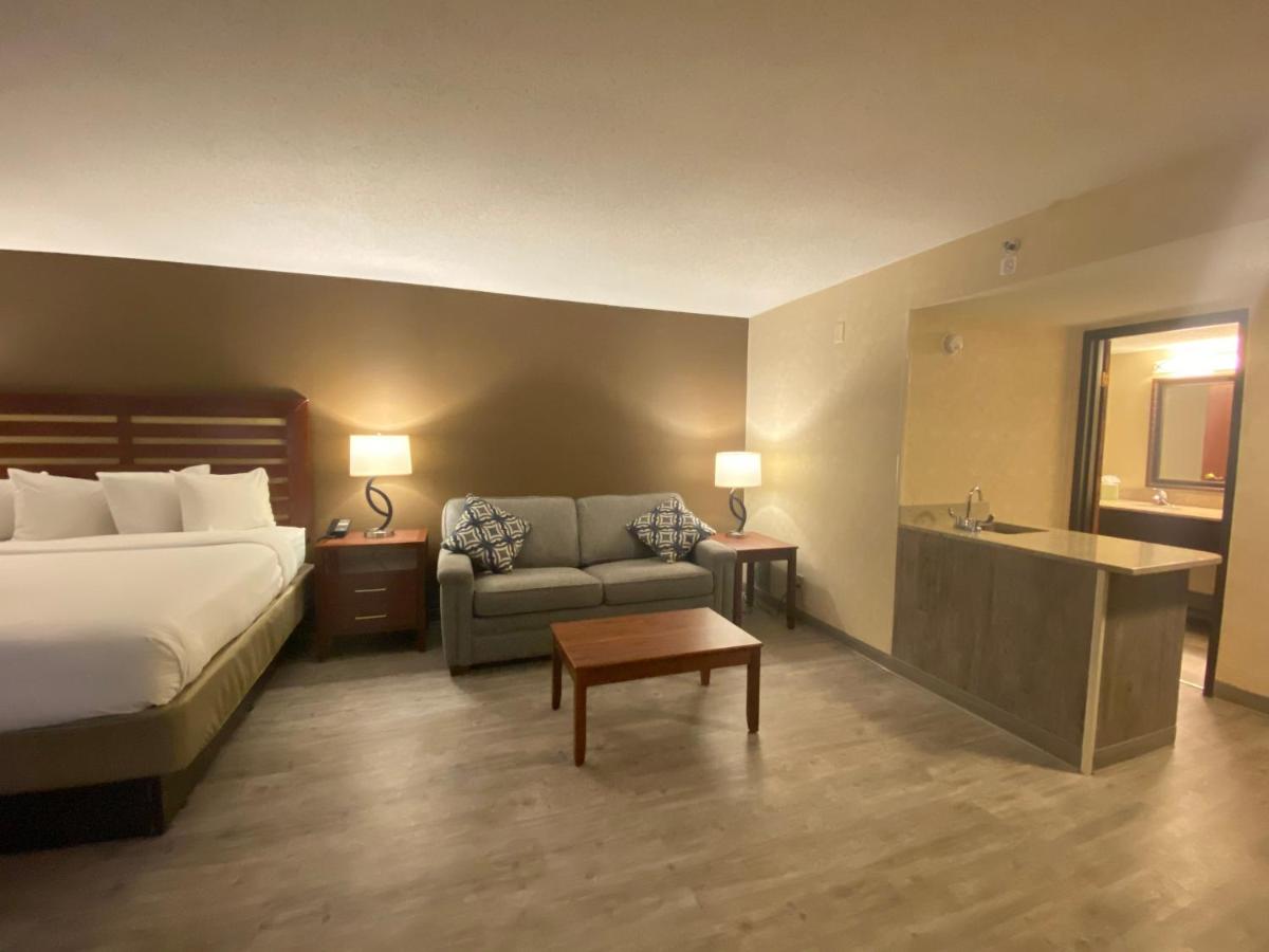 King Studio Suite - Non-Smoking at Wyndham Garden Grand Rapids Airport