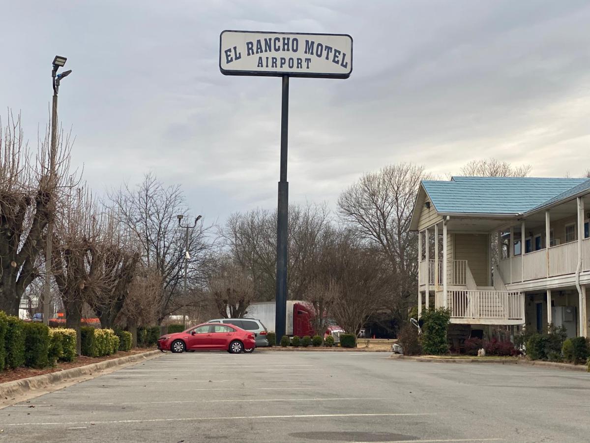 | El Rancho Motel