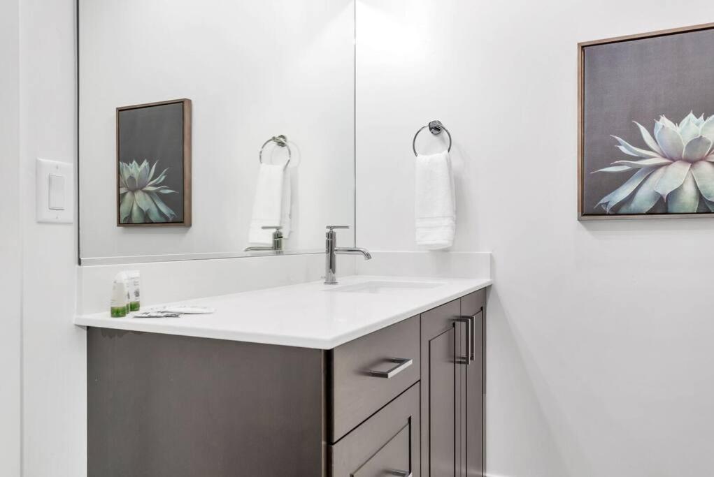 | Villa 20 - LUXURY GOLF VILLA, PET FRIENDLY! YEAR ROUND HEATED POOL AND HOT TUB