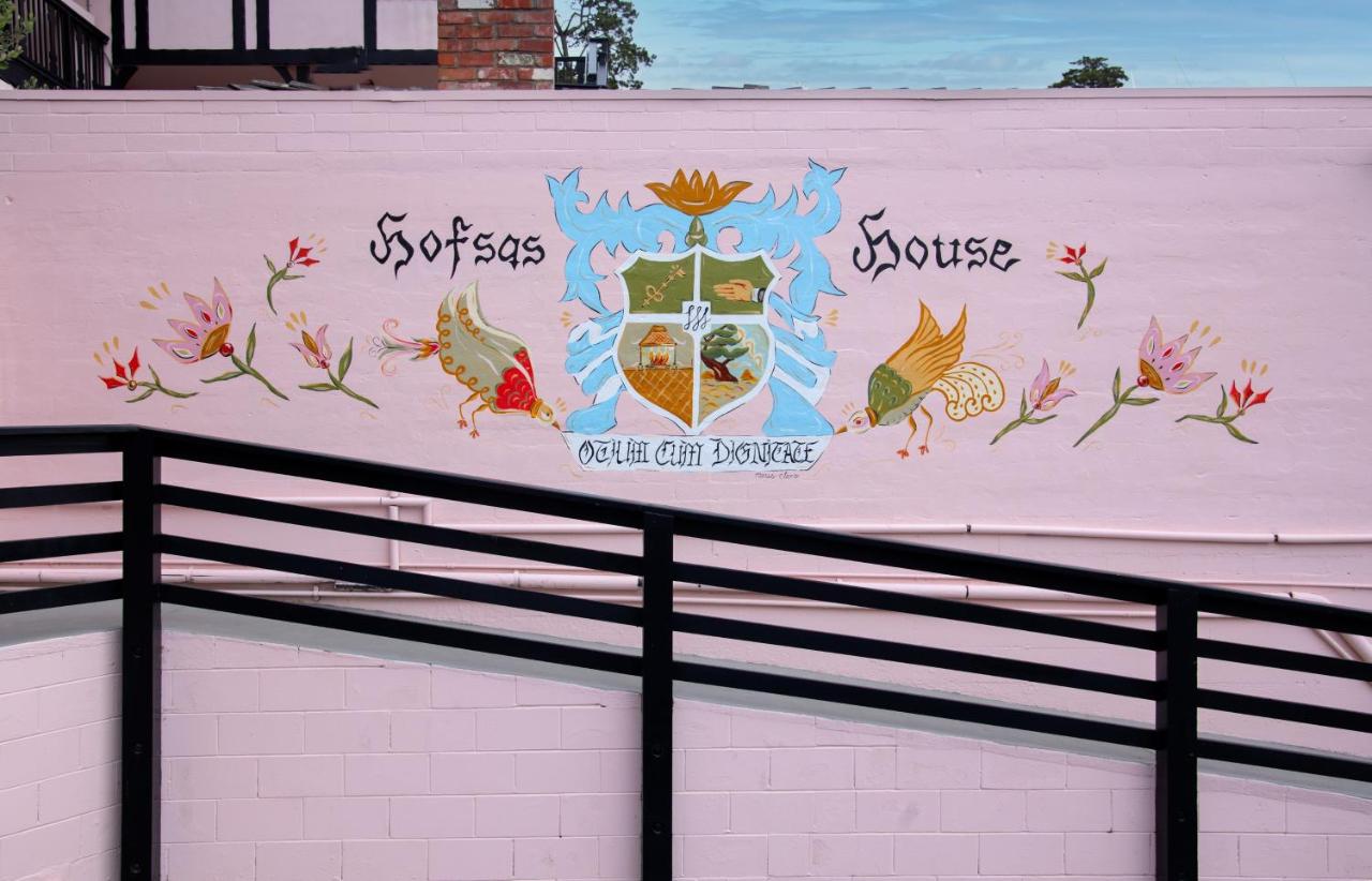 | Hofsas House Hotel