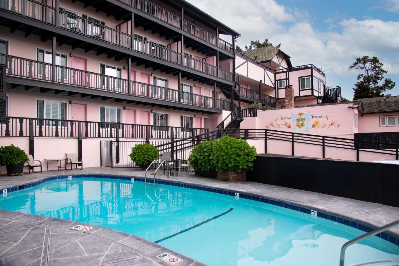 | Hofsas House Hotel