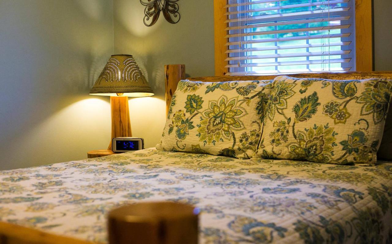  | Blessing Lodge by Amish Country Lodging