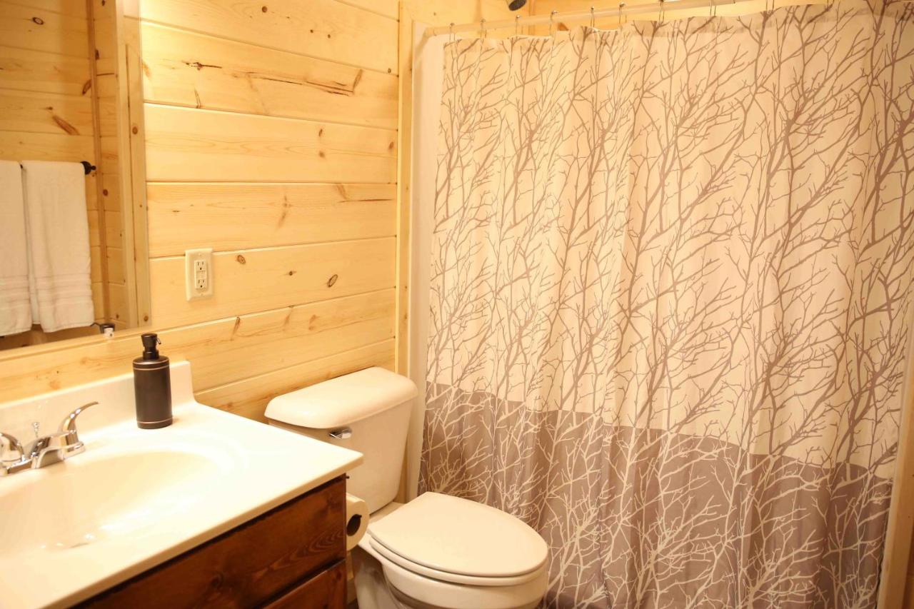  | Blessing Lodge by Amish Country Lodging
