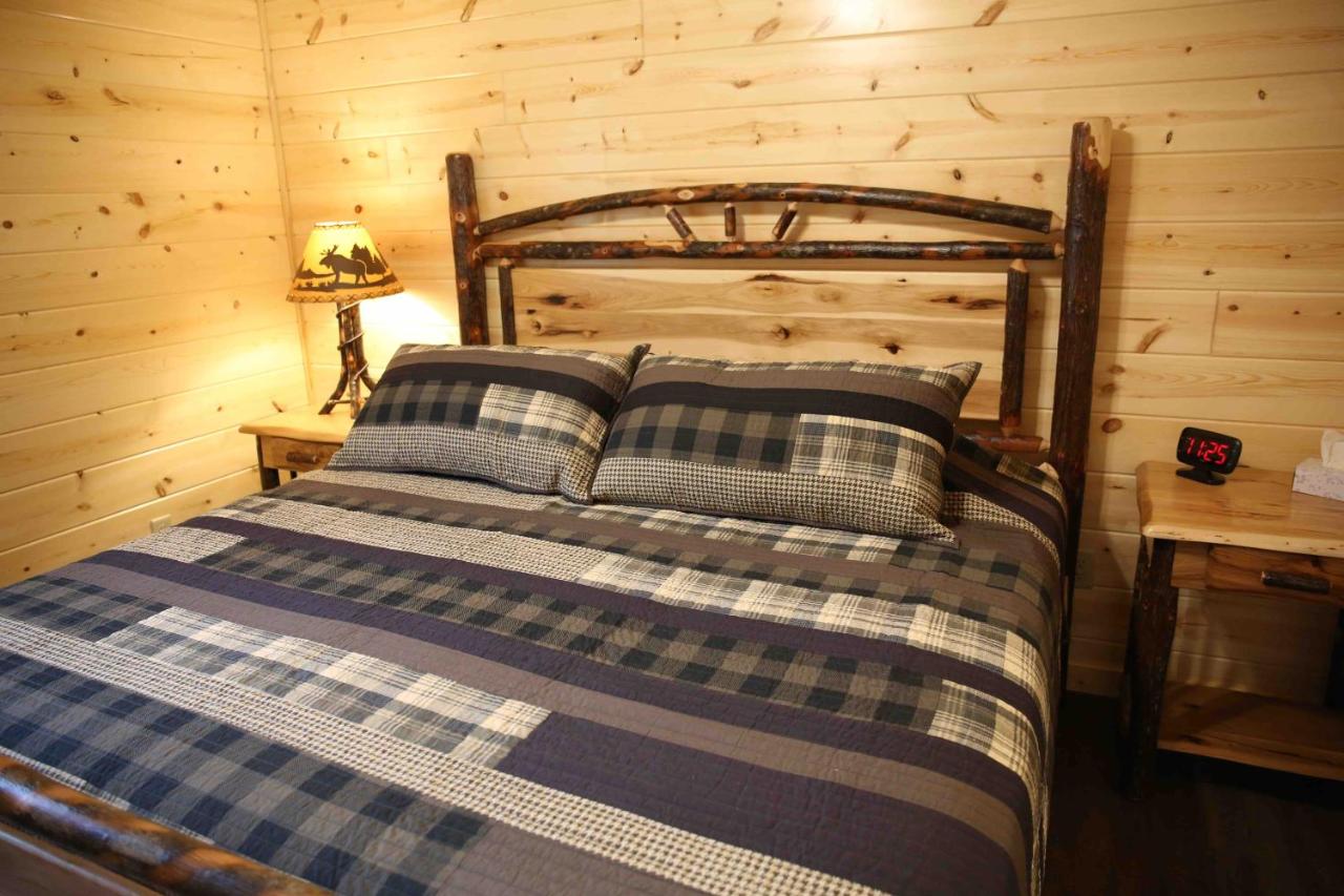  | Blessing Lodge by Amish Country Lodging