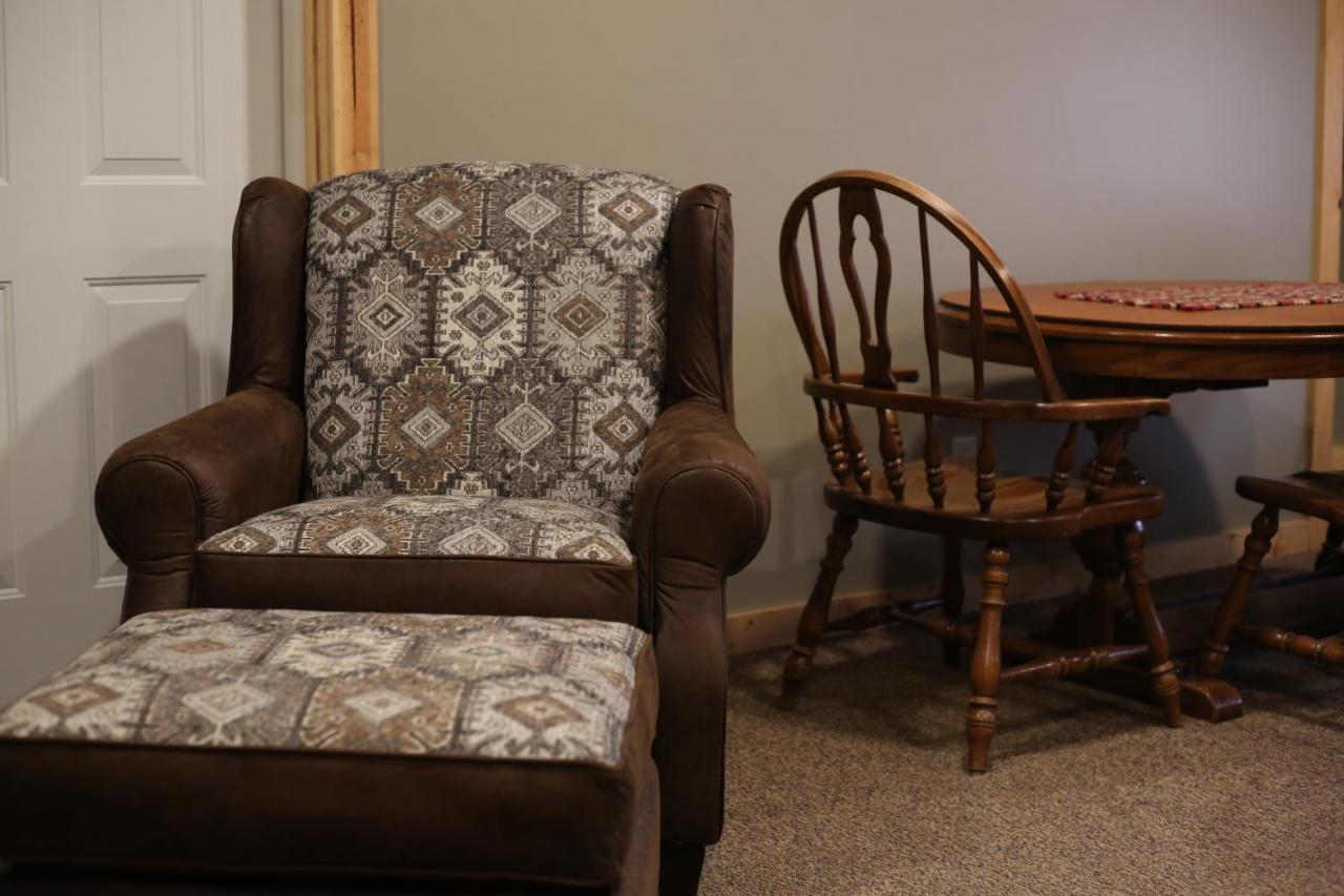  | Blessing Lodge by Amish Country Lodging