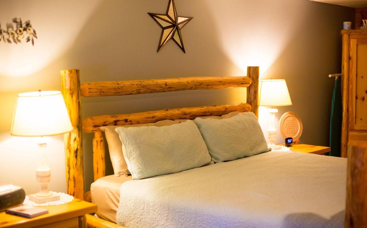  | Blessing Lodge by Amish Country Lodging
