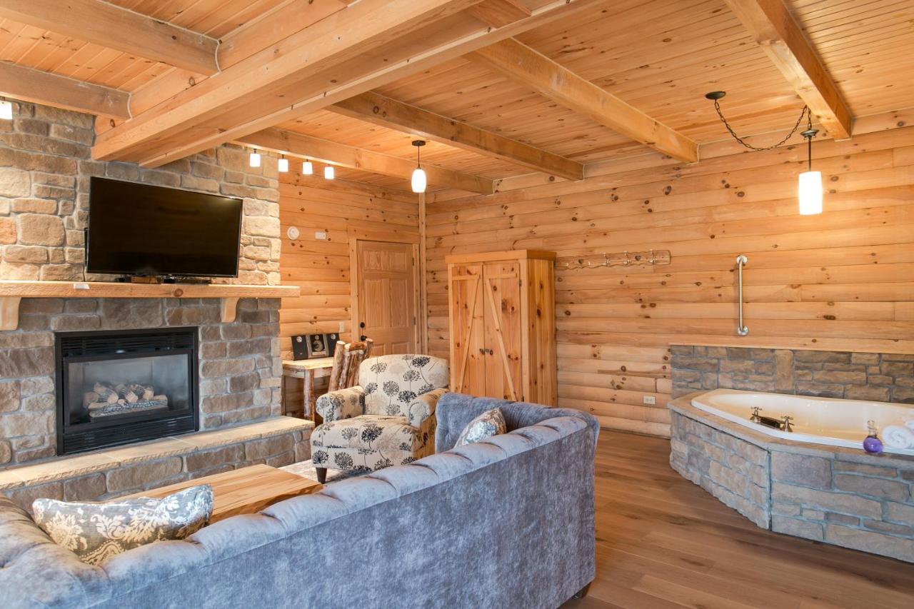| Coblentz Country Lodge by Amish Country Lodging