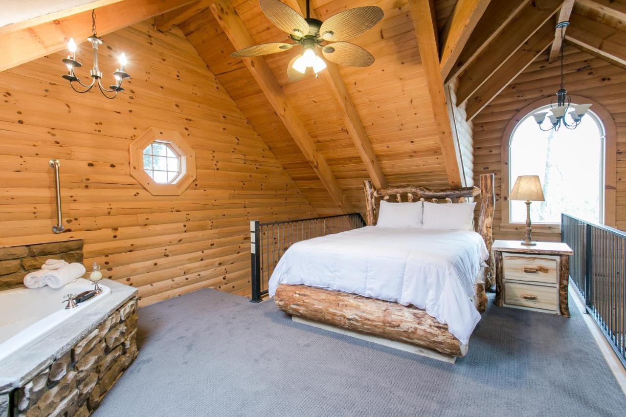 | Coblentz Country Lodge by Amish Country Lodging