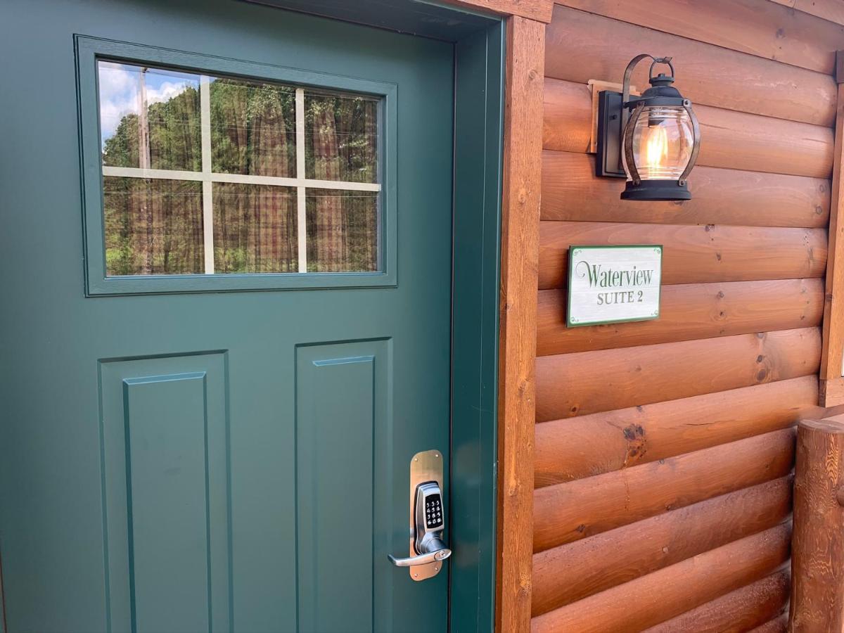 | Waterview Lodge by Amish Country Lodging