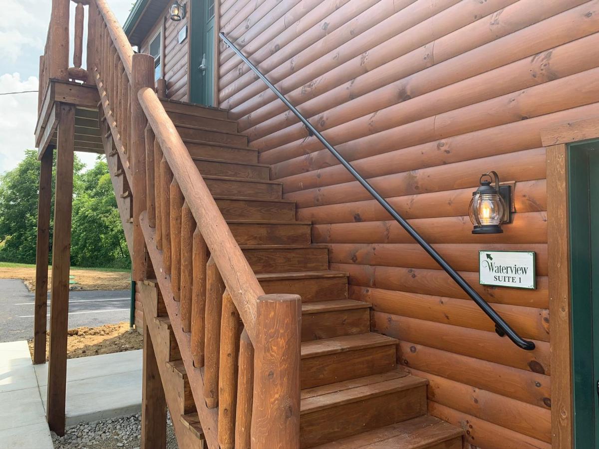 | Waterview Lodge by Amish Country Lodging