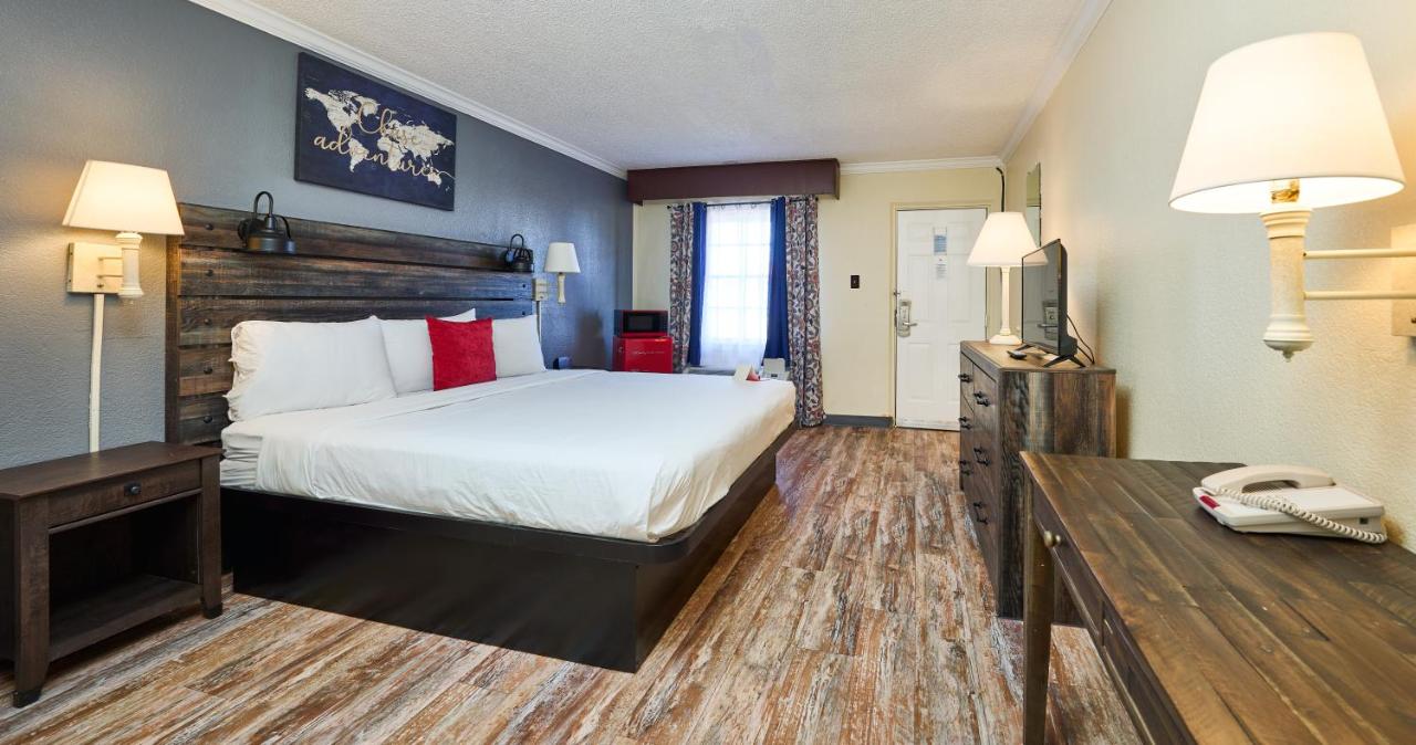 | San Mateo Inn