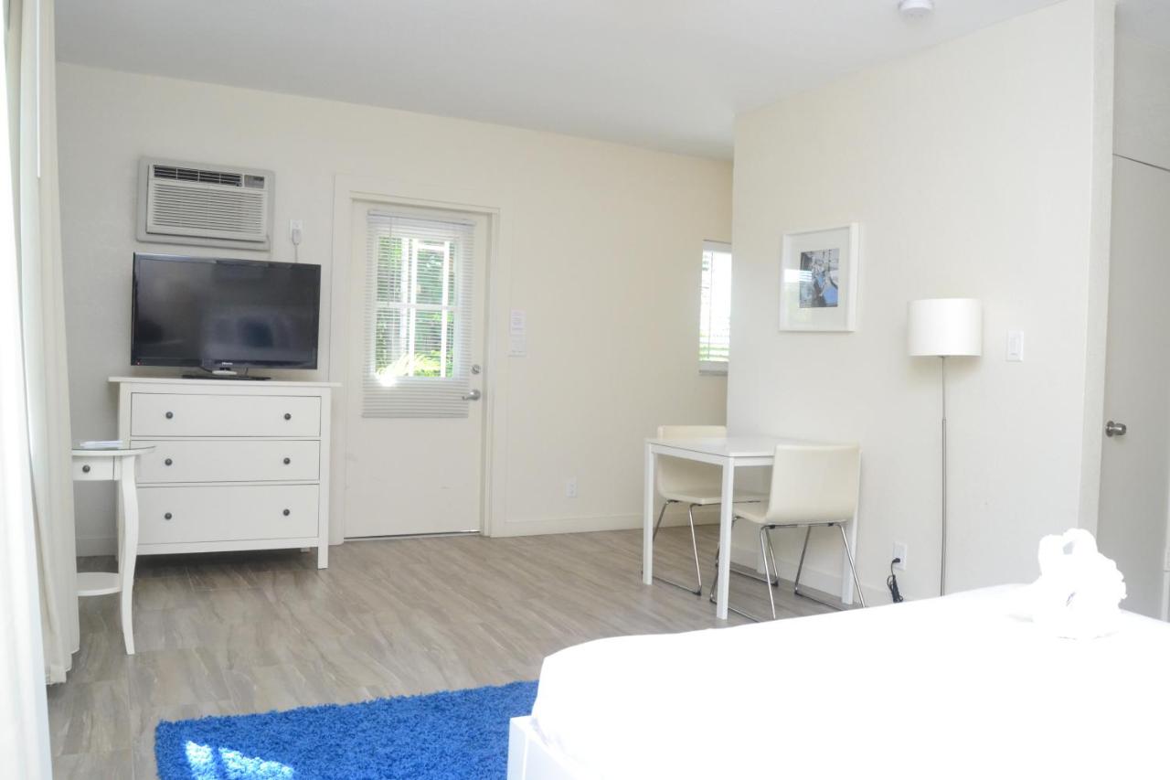| Tara Hotel A North Beach Village Resort Hotel