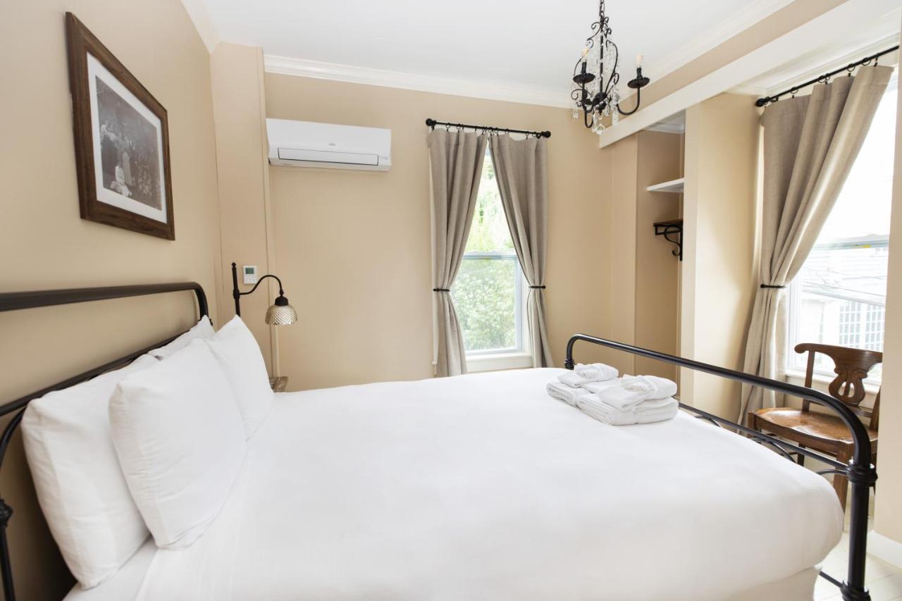 | Pine Cottage Bed & Breakfast