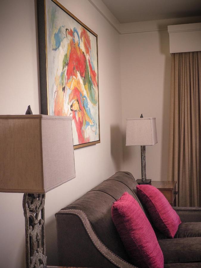King Suite at The Inn at the Crossroads