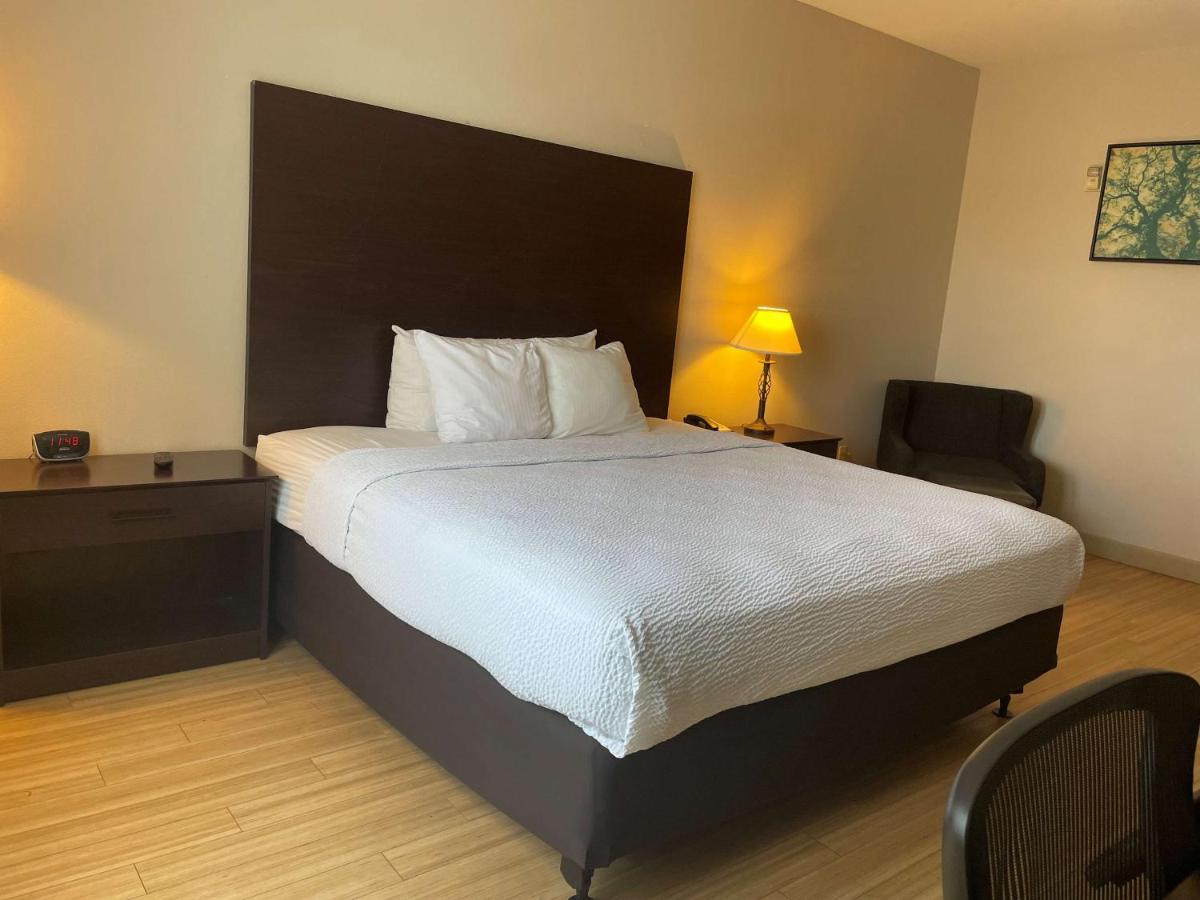| Best Western I-5 Inn & Suites