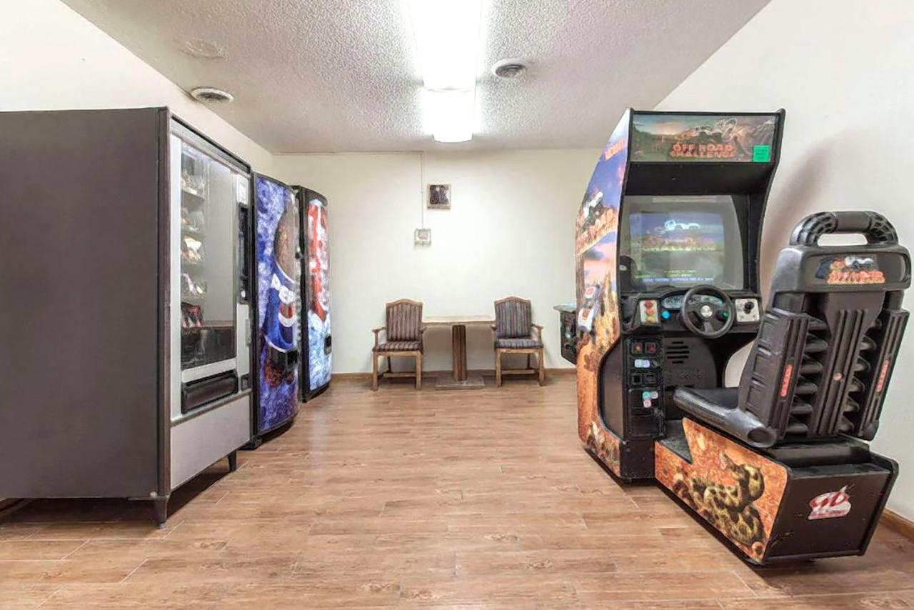 | Coratel Inn & Suites by Jasper McCook