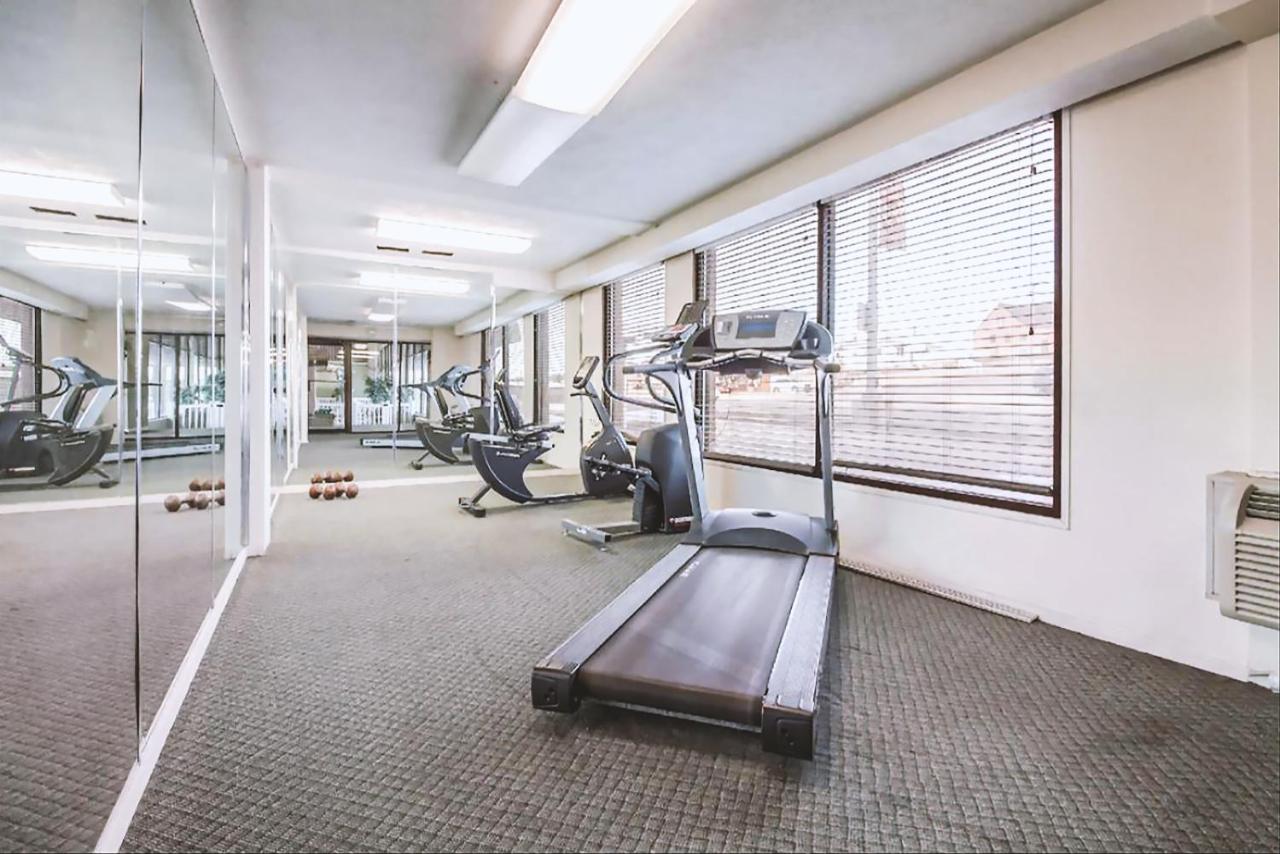 | Coratel Inn & Suites by Jasper McCook