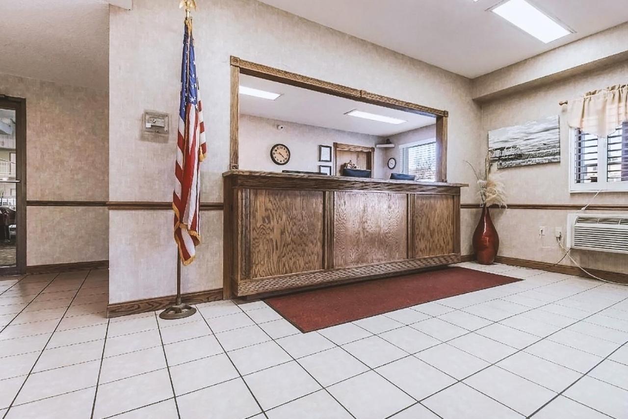 | Coratel Inn & Suites by Jasper McCook