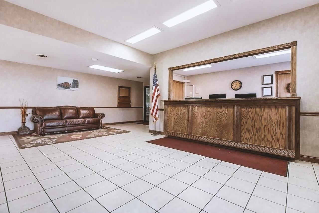 | Coratel Inn & Suites by Jasper McCook