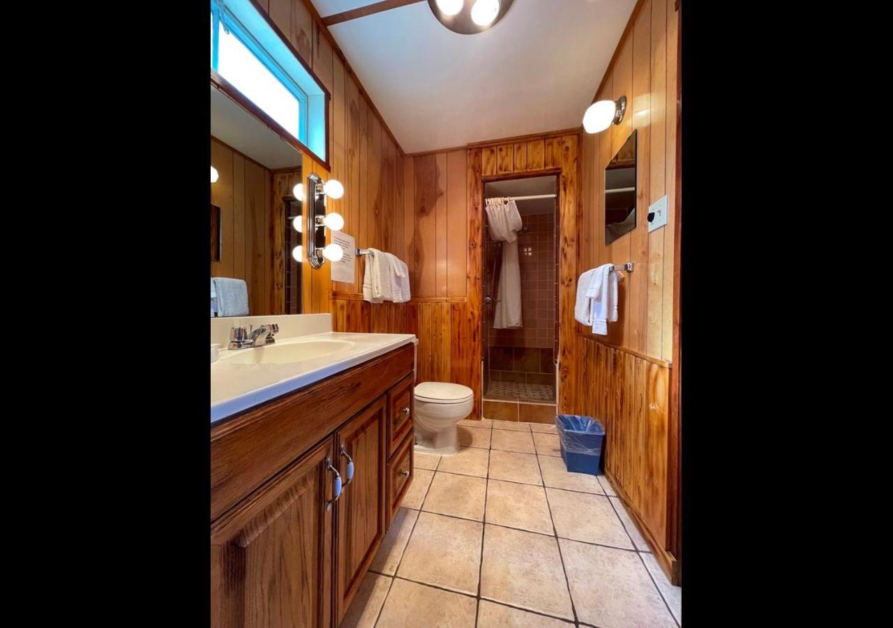  | West Winds Lodge