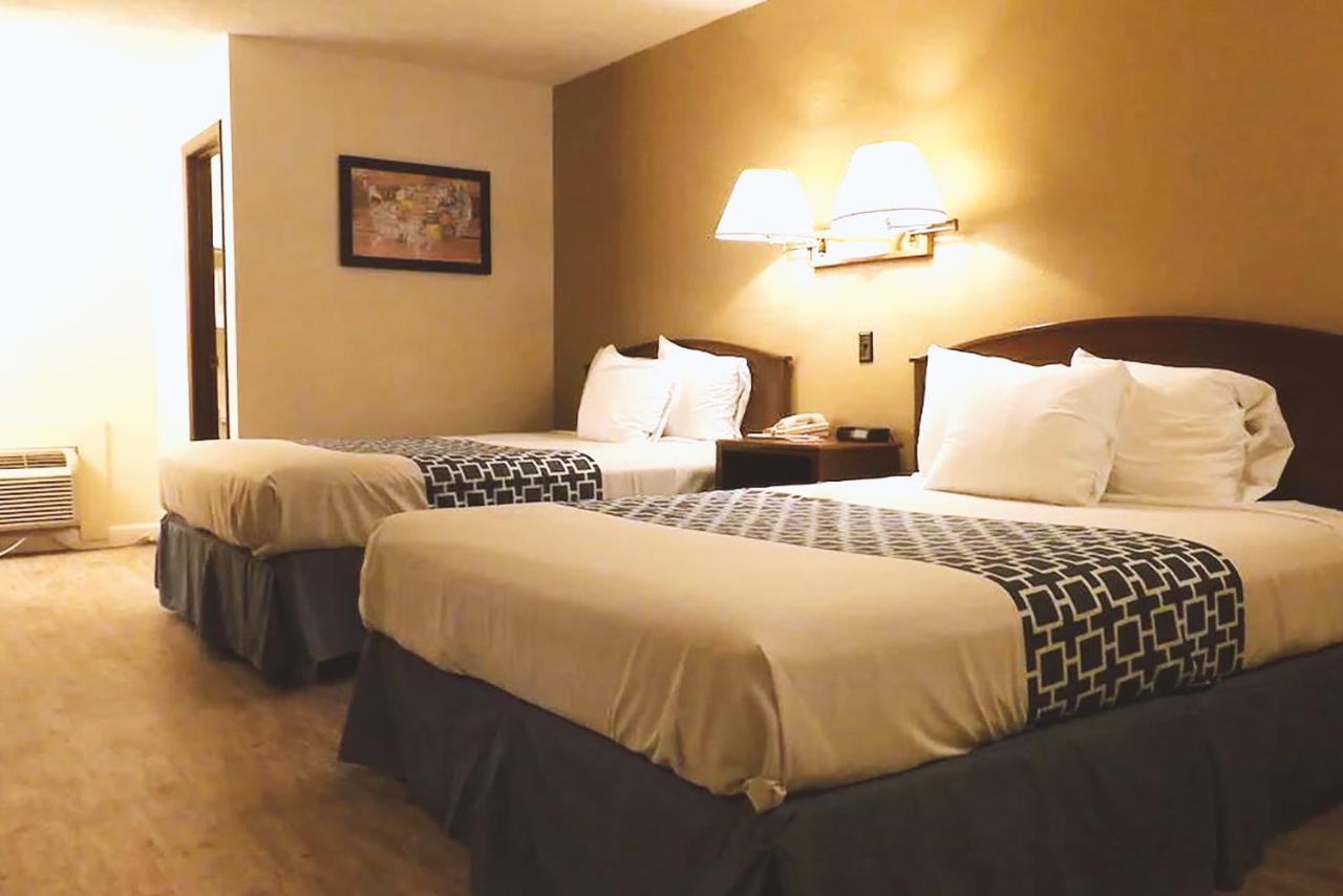 | Coratel Inn & Suites by Jasper McCook
