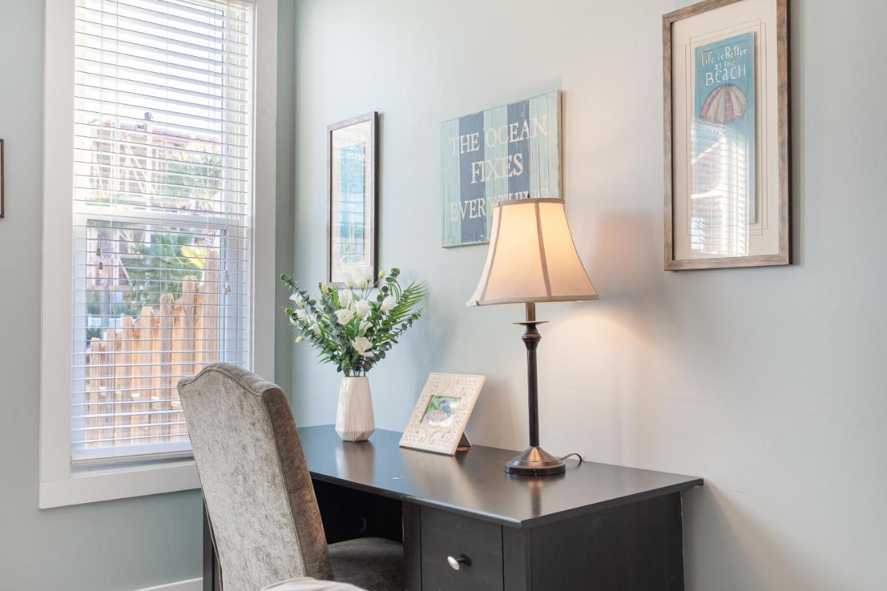 | Salty Shack Unit B - Salty Shack - Dog Friendly Home - Across from the Beach - Central Location!