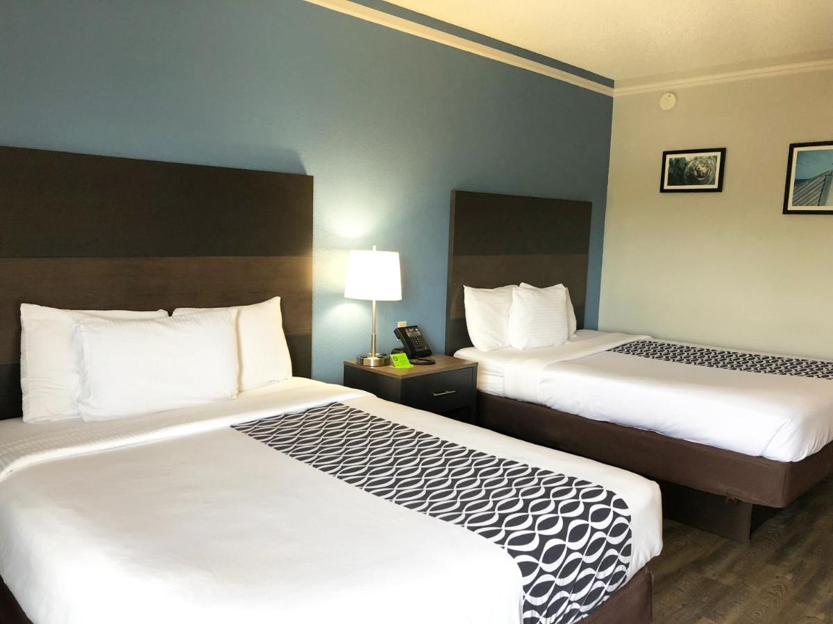 Queen Room with Two Queen Beds and Bath Tub - Mobility/Hearing Access - Non-Smoking at La Quinta by Wyndham PCB Coastal Palms