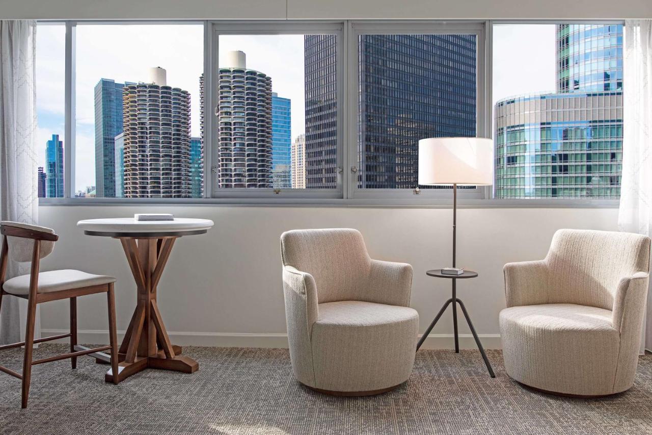 King Hearing Accessible at The Royal Sonesta Chicago Downtown