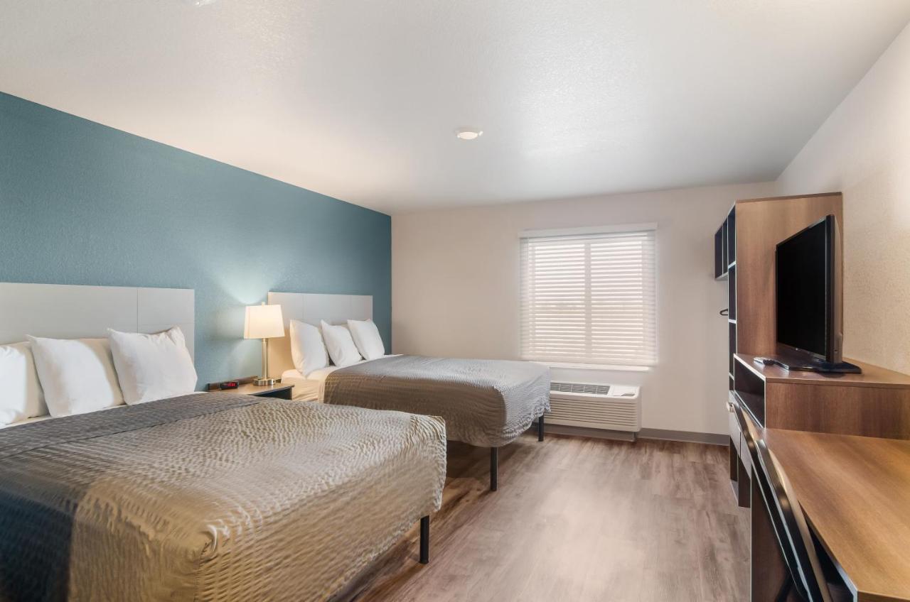 Queen Room with Two Queen Beds - Accessible/Non Smoking at WoodSpring Suites Thornton-North Denver