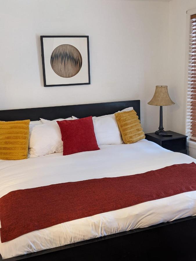| Green Mountain Falls Lodge