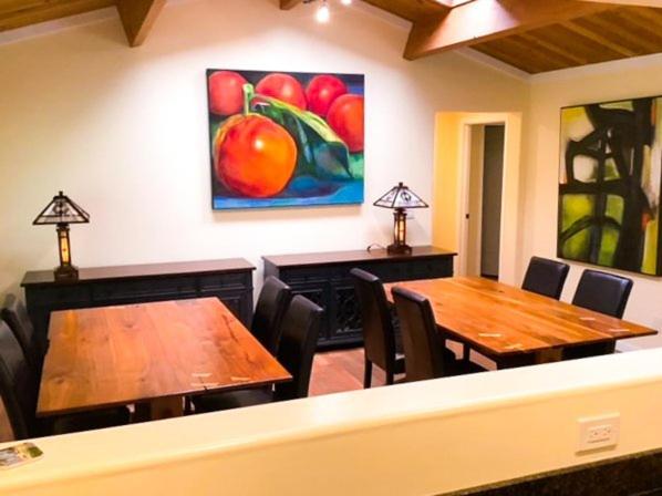 | Indian Creek Inn