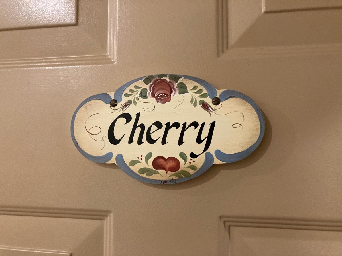 | Oak Valley Inn and Suites