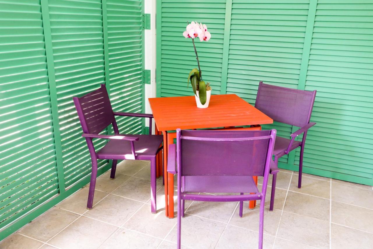 King Suite at Almond Tree Inn Hotel - Adults Only