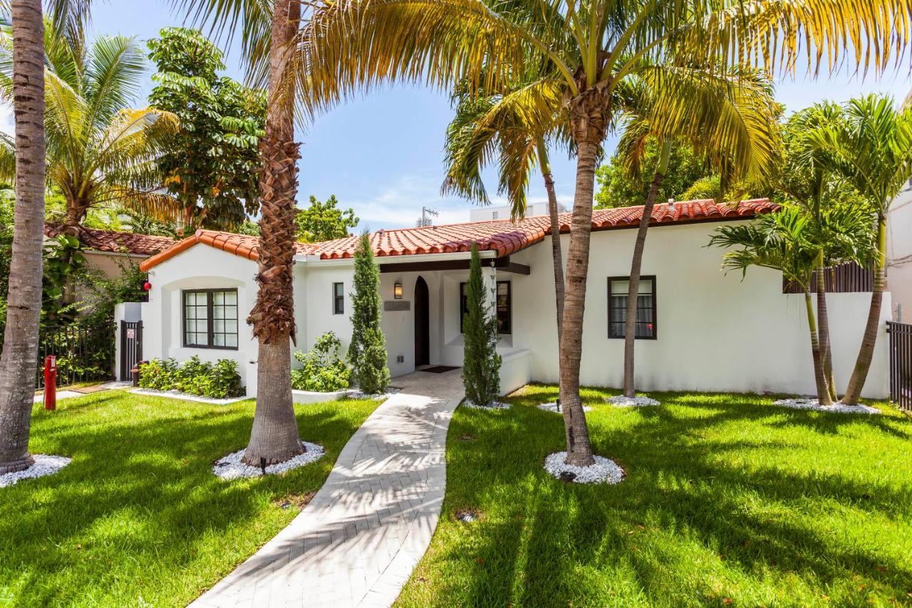 | Bars B&B South Beach Hotel