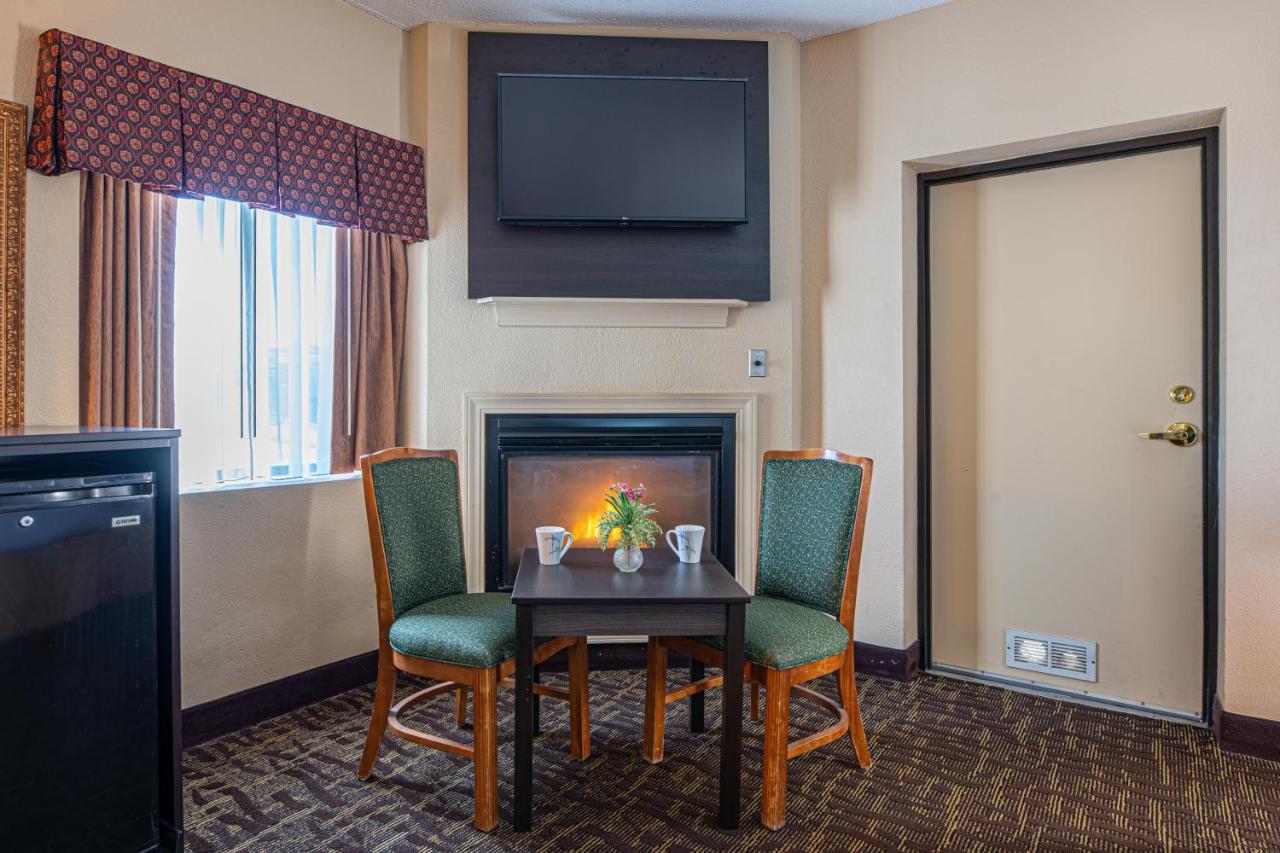 | River Bend Inn - Pigeon Forge