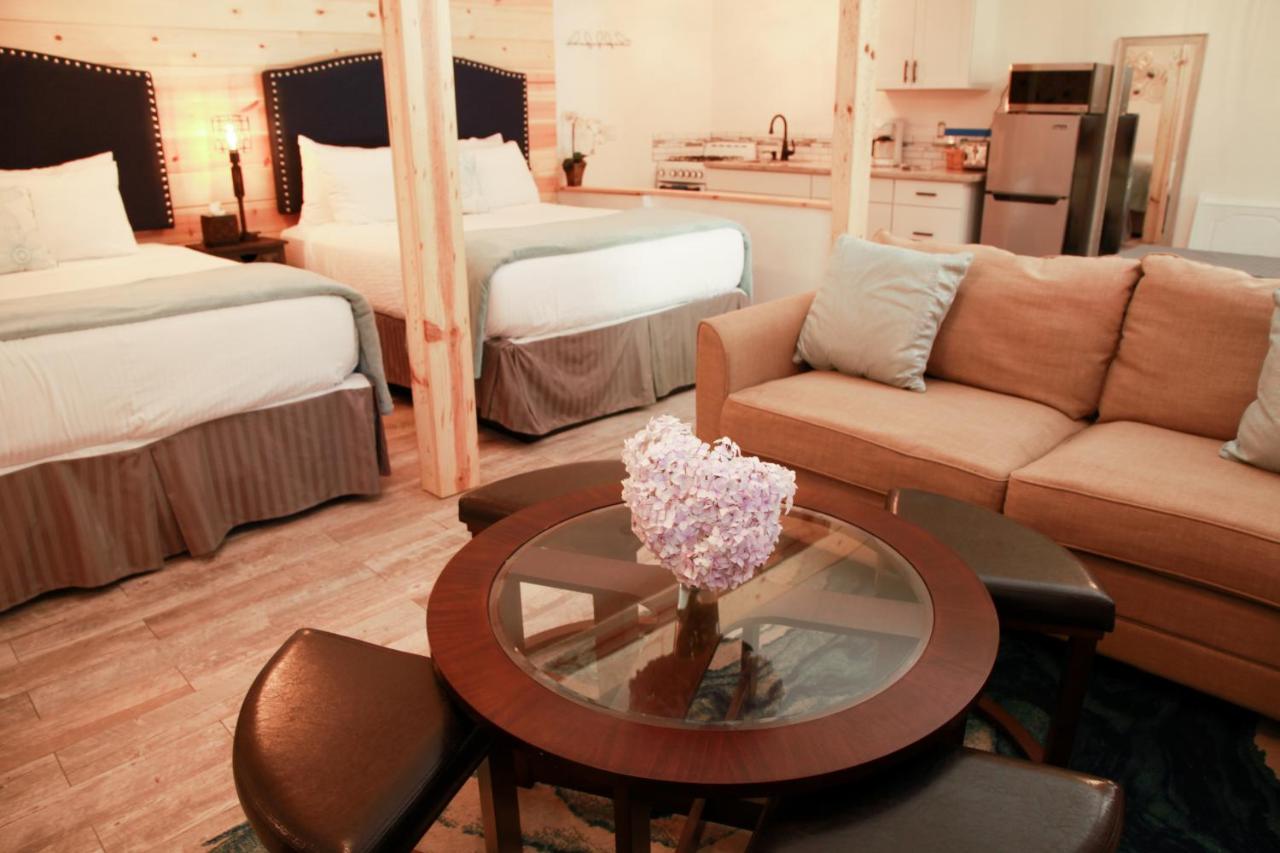 Family Studio at Inn on the Russian River