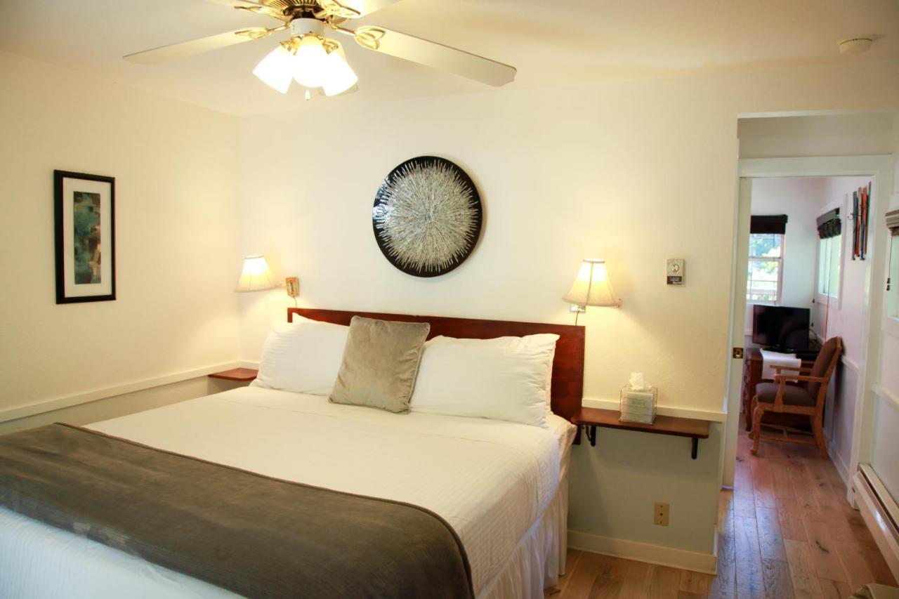 Two Bedroom with Riverview at Inn on the Russian River