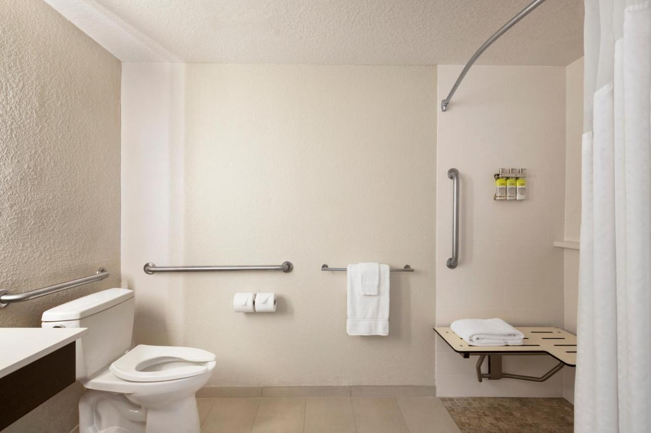 King Room - Mobility Access/Roll in Shower - Non-Smoking at Holiday Inn Express Sarasota East - I-75 by IHG
