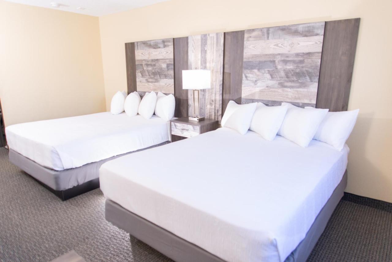 Queen Room with Two Queen Beds at The Stone Castle Hotel & Conference Center