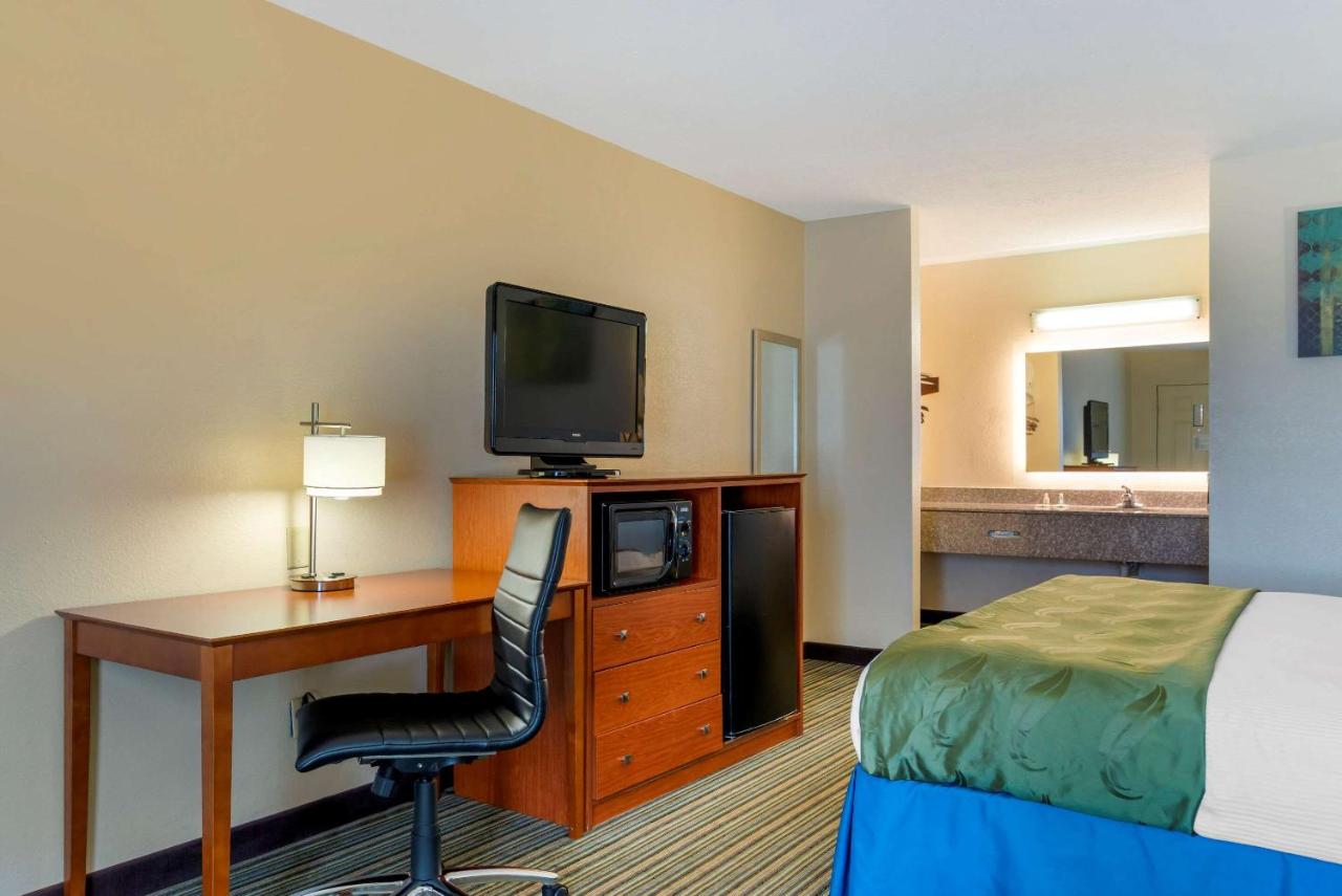 | Quality Inn
