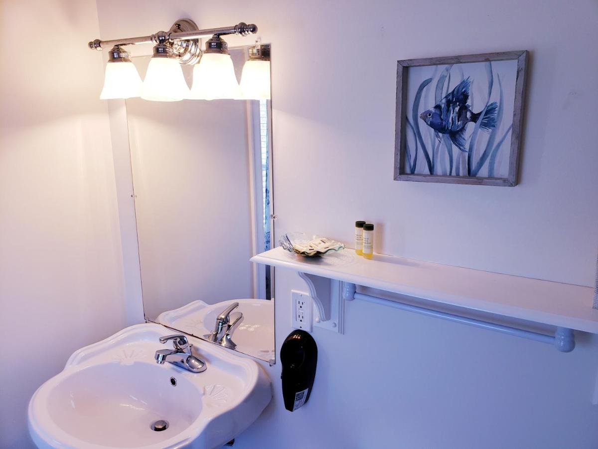 | Elmere House Bed & Breakfast