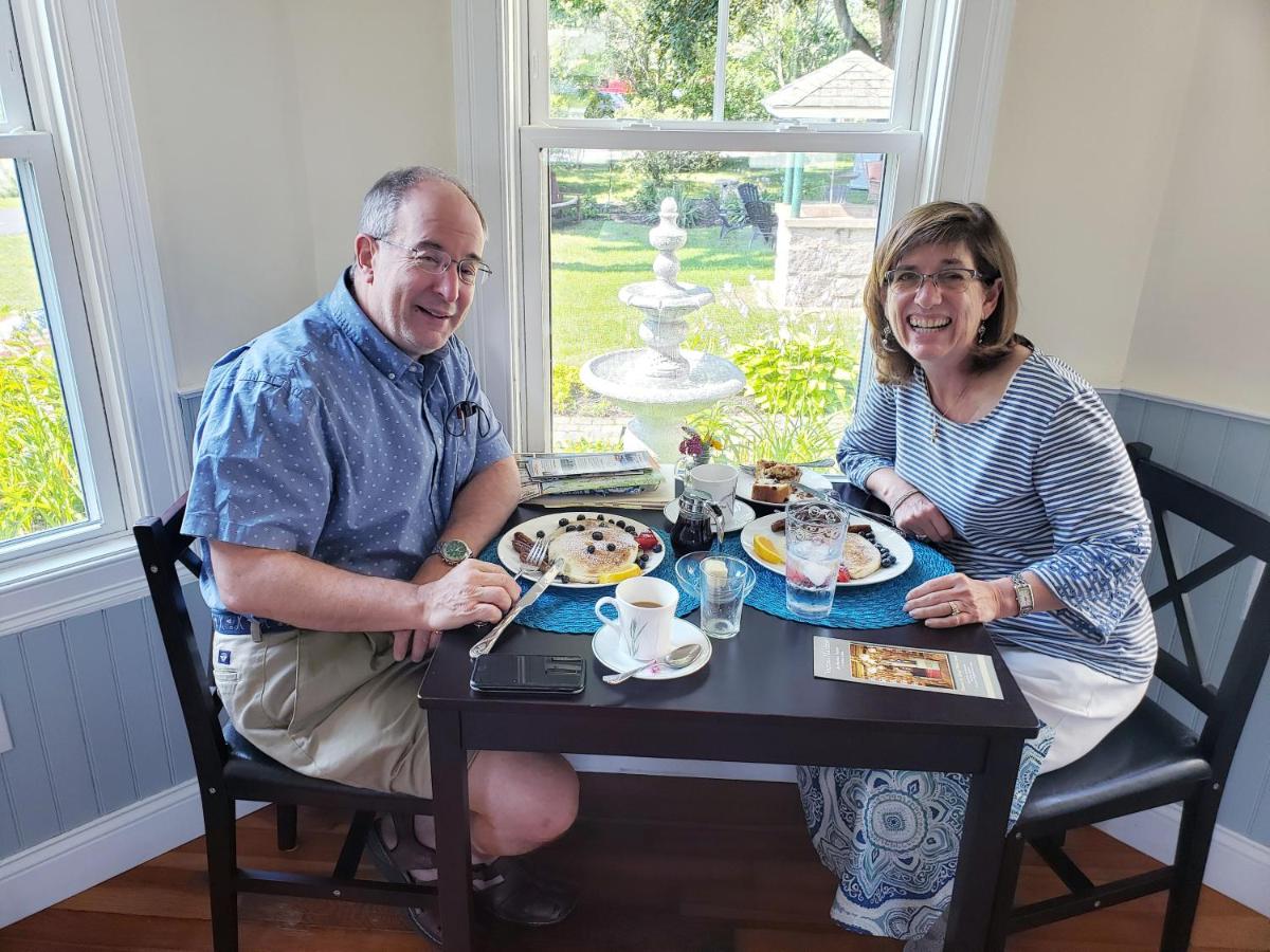 | Elmere House Bed & Breakfast