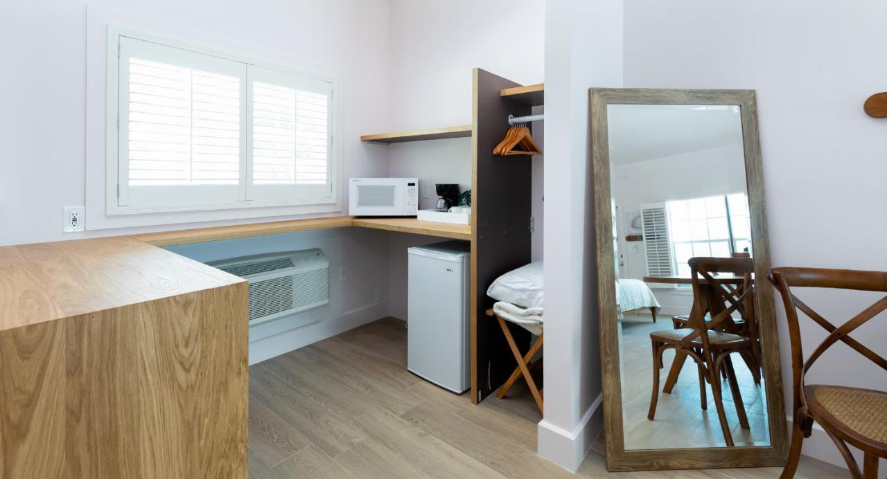 Waterfront Deluxe Room with Two Queen Beds at Lime Tree Bay Resort
