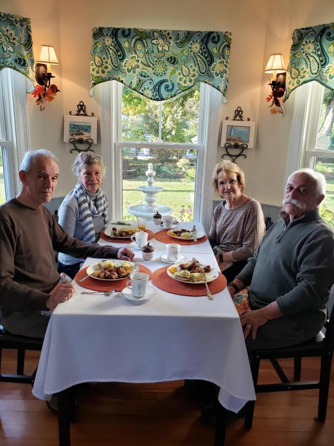 | Elmere House Bed & Breakfast