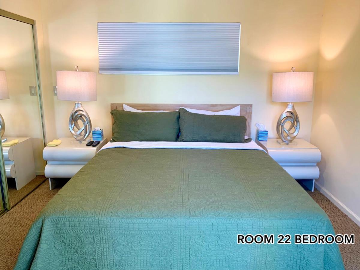  | Atrium at Vista Grande - A Gay Men's Resort